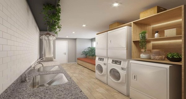 EUG-IMG-MV-007-LAVAN-R00-1